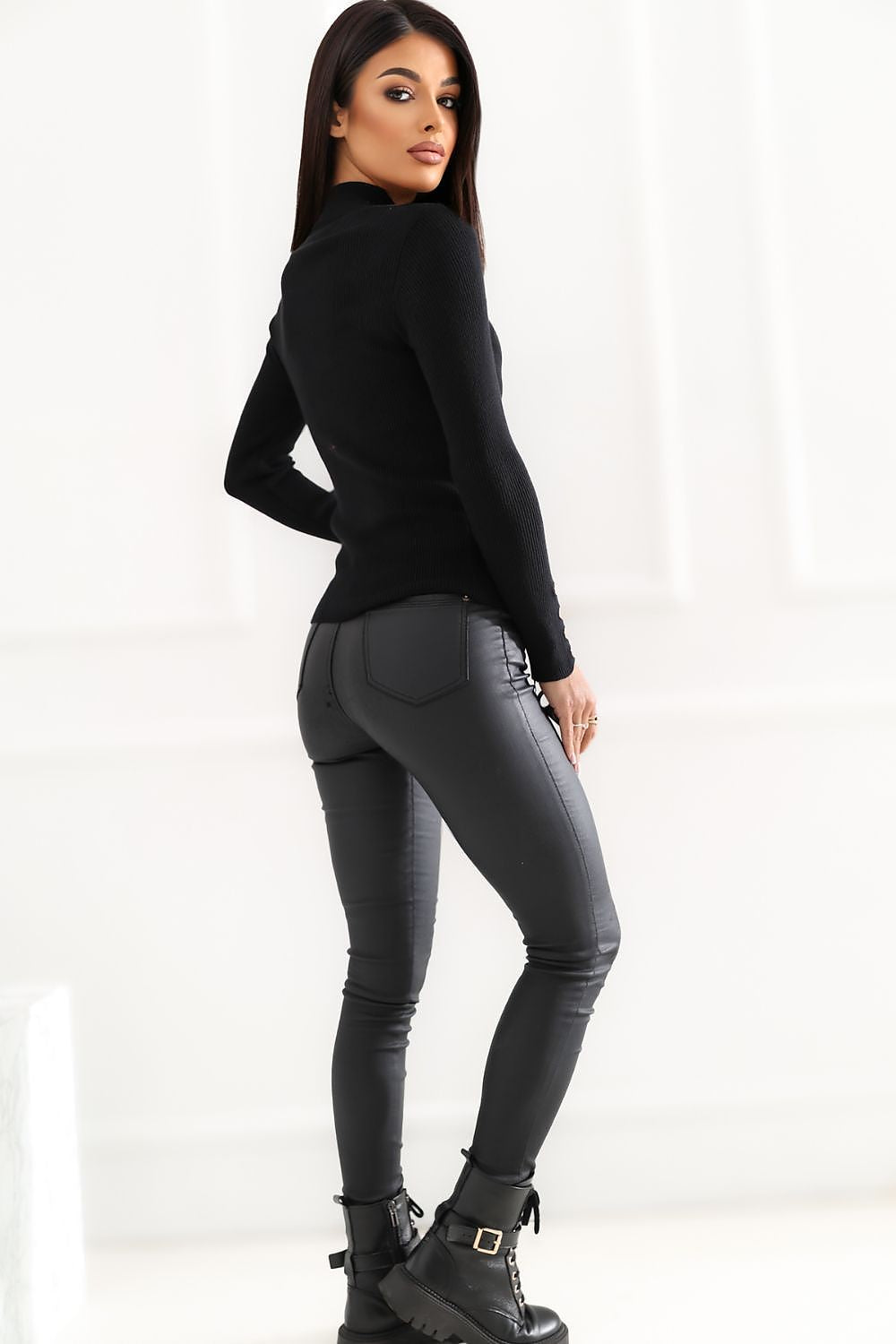 Jumper model 231965 Italy Moda