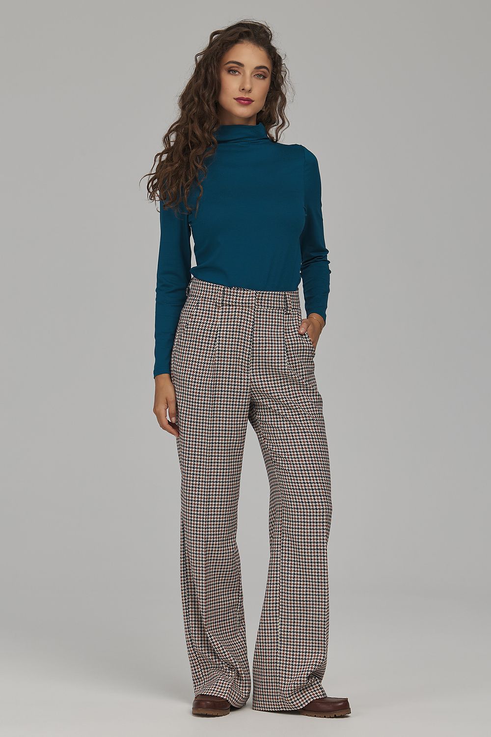  Blouse model 231671 Nife 