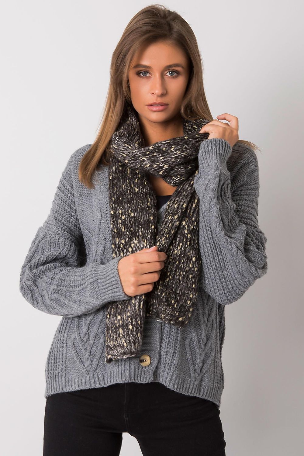  Shawl model 161164 AT 